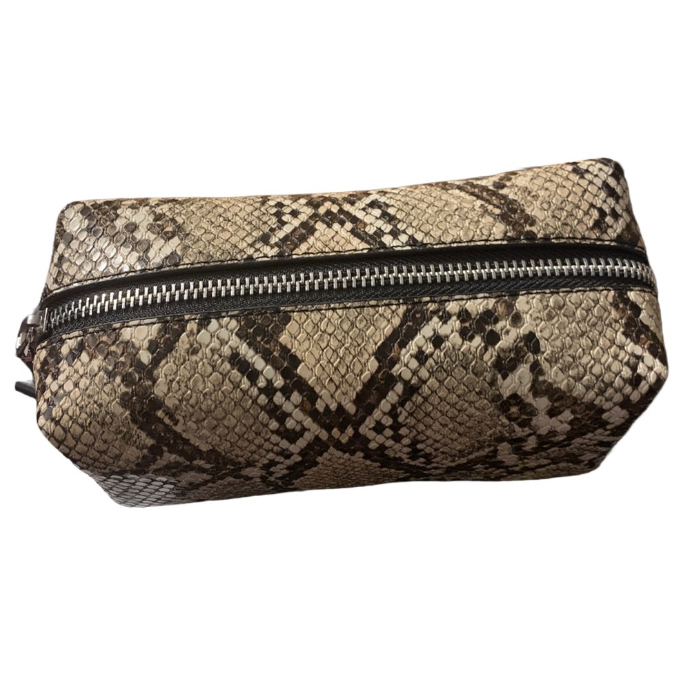 VIOLETA BY MANGO SNAKE PRINT COSMETIC CASE (NEW WITH TAGS)